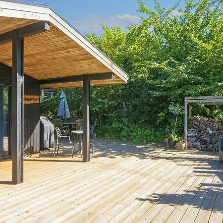 Holiday home Clxxi